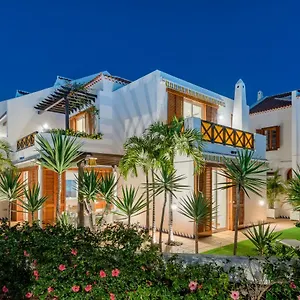 villas-parque-santiago-iii-by-upper-luxury-housing.tenerifehoteles.net/