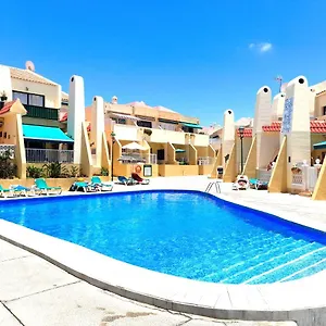 mareverde-blue-studio-tenerife.adeje-hotels.com/